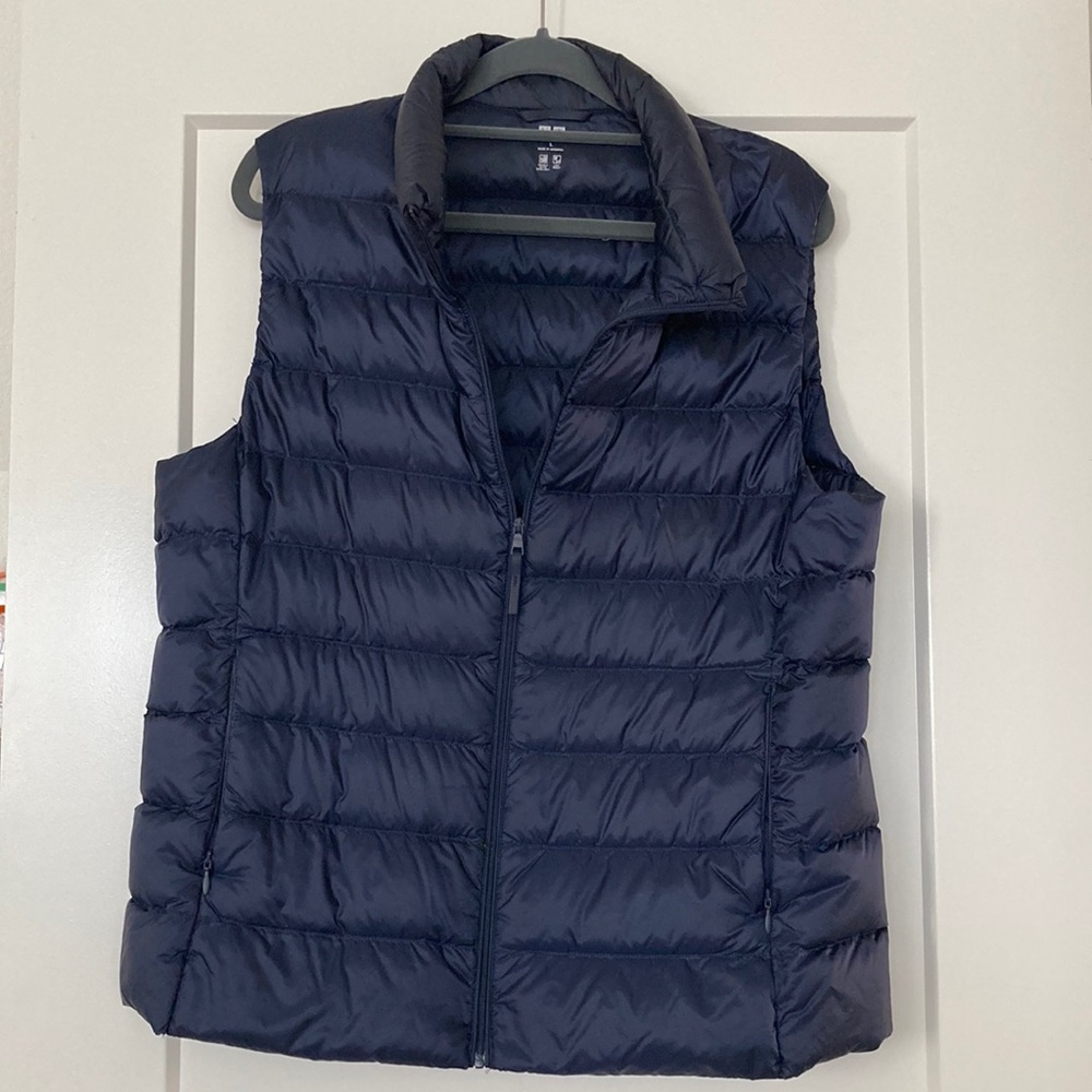 Uniqlo puffer vest